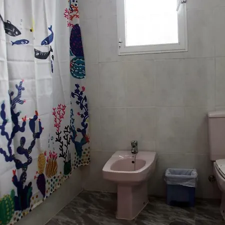 Eden Villa *